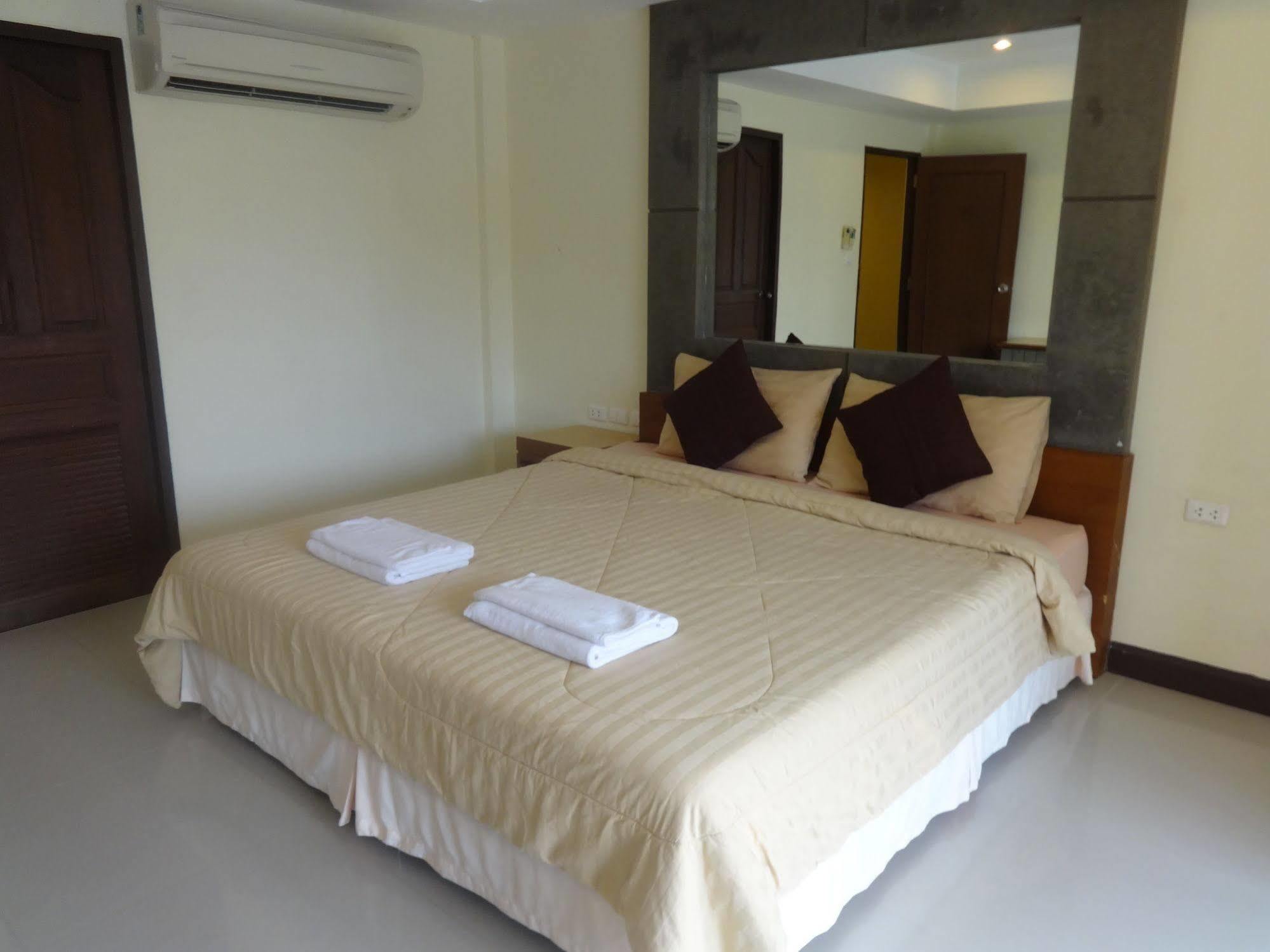 Pornthep Hotel 2 Ban Klong Haeng Экстерьер фото
