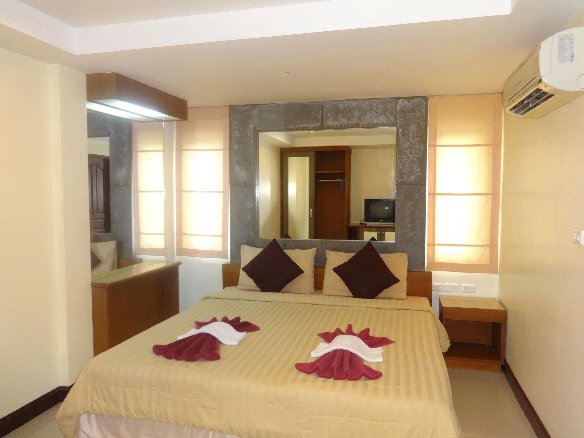 Pornthep Hotel 2 Ban Klong Haeng Экстерьер фото